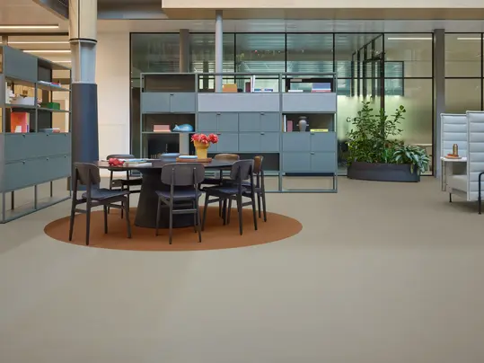 Revêtement de sol acoustique Marmoleum decibel | Forbo Flooring Systems